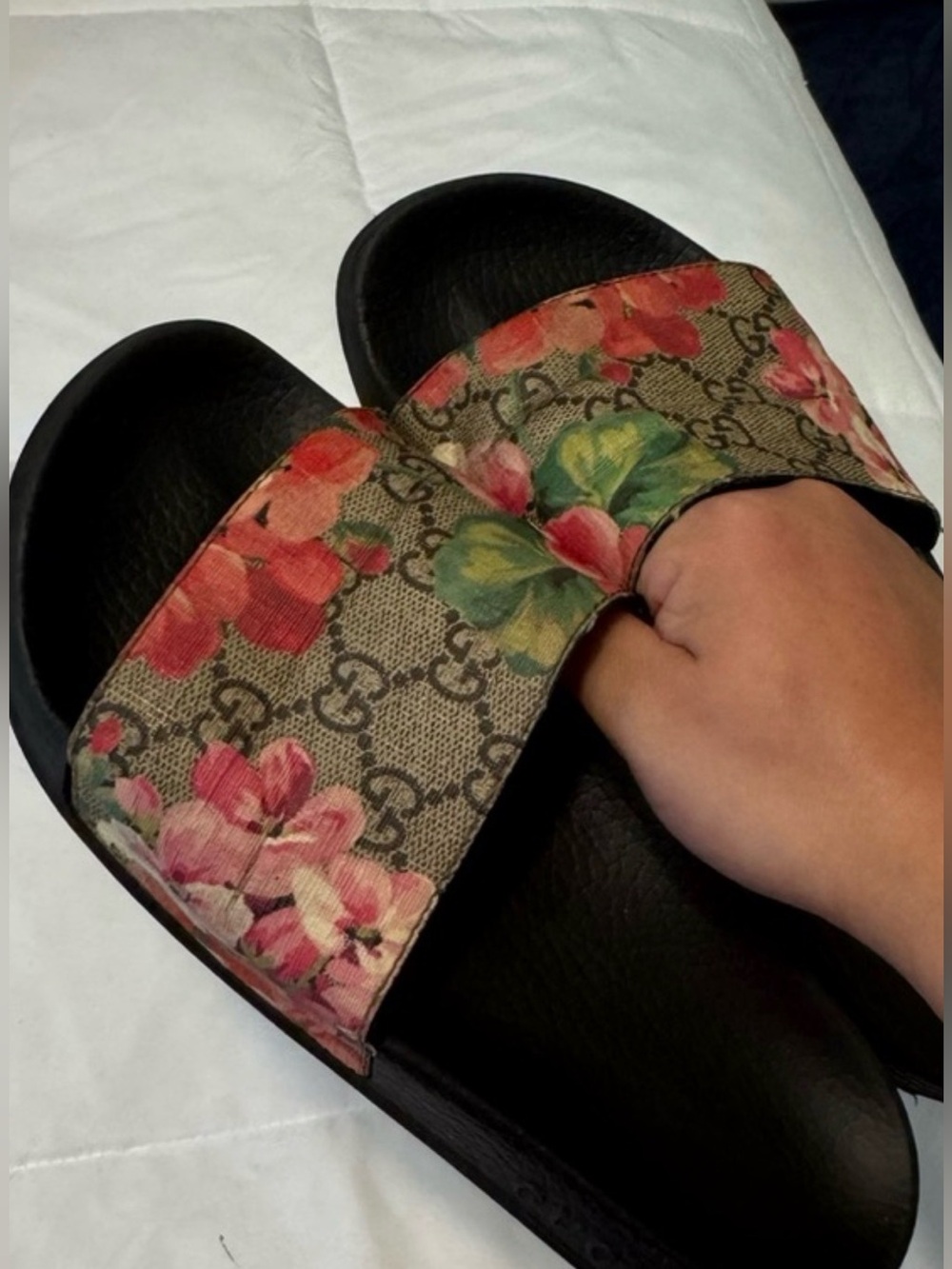 Gucci Bloom Slides - Picture 2 of 5